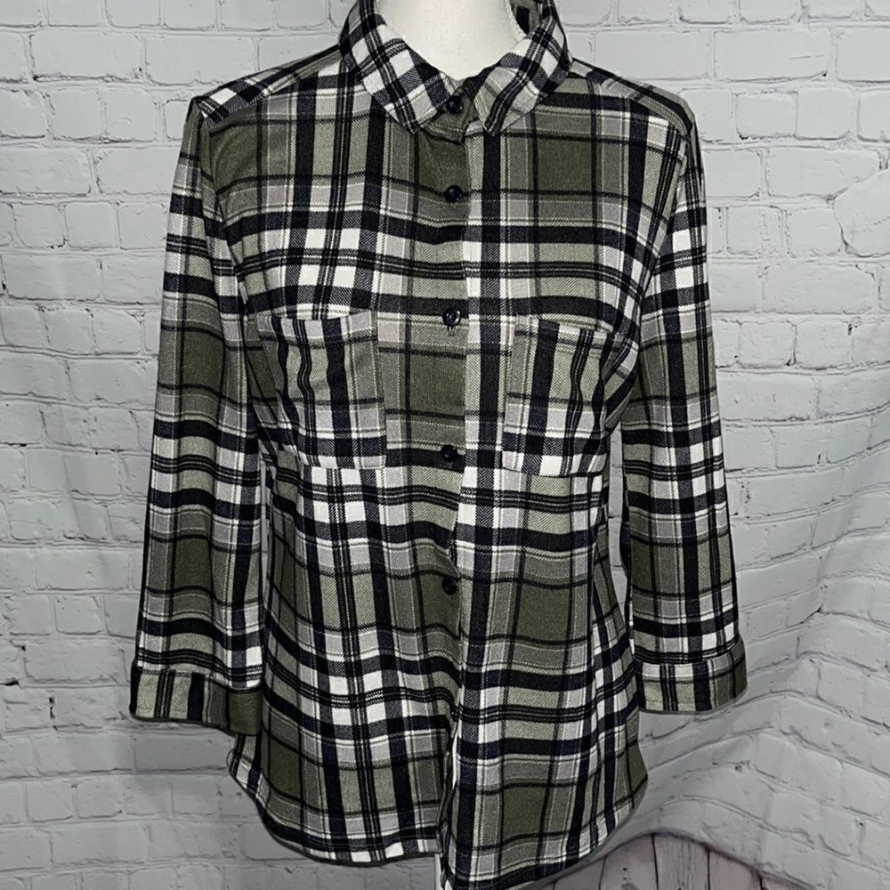 Polly & Esther - green Navy - Plaid Button up - L